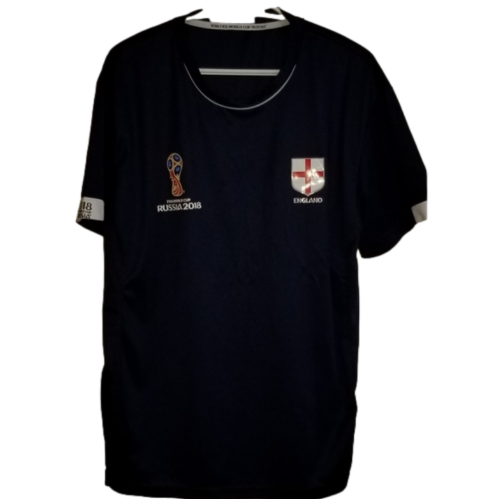 FIFA 2018 World Cup England Short Sleeve T Shirt No Size Tag (L?)